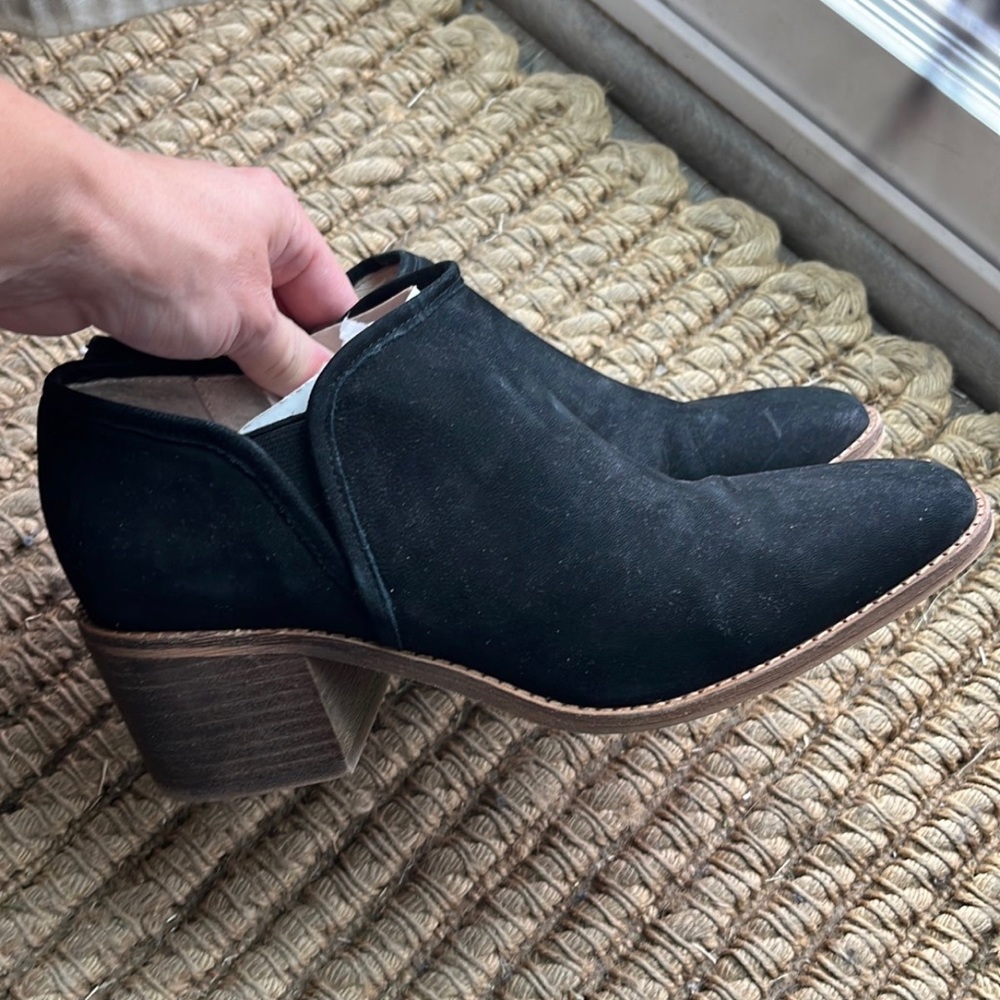 CASLON WOMENS shoes booties 8.5 black